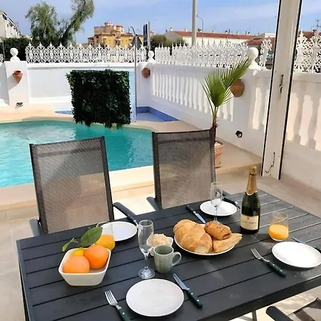 House, Private Pool *