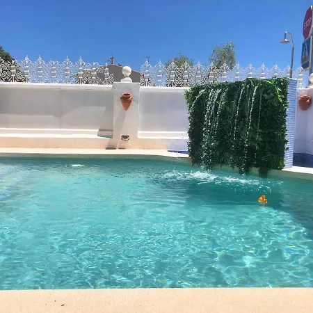 House, Private Pool Apartment *